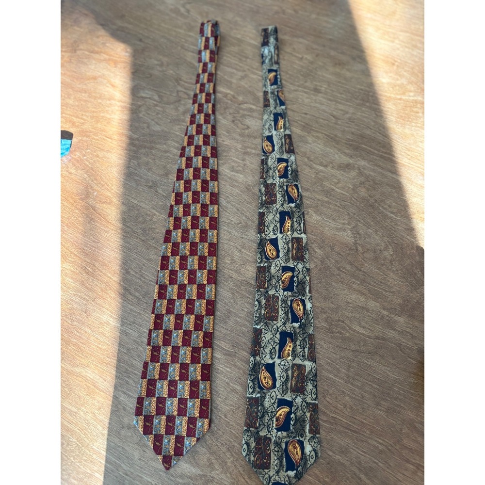 Bolgheri Mens Silk Tie Lot of 2 Made in Italy Burgundy Paisley Geometric Vintage
